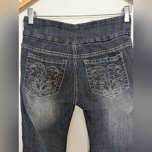 Suko Women's (Size 8P) Blue Partially Distressed Boot Cut Elastic Waist Jeans